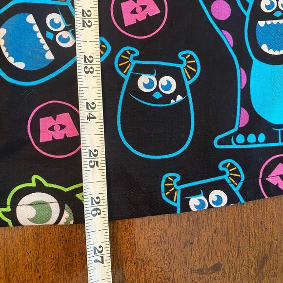 Disney Monsters Scrub Top Womens Size Small Sully and Mike Short Sleeve V-Neck - Picture 10 of 12